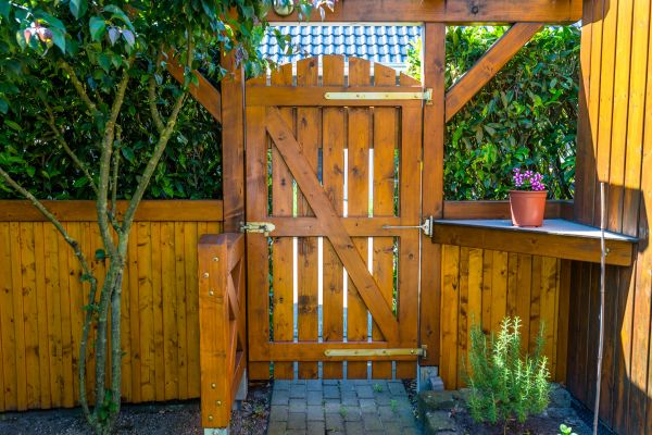 Cost of Wood Gate Repair in Mesquite
