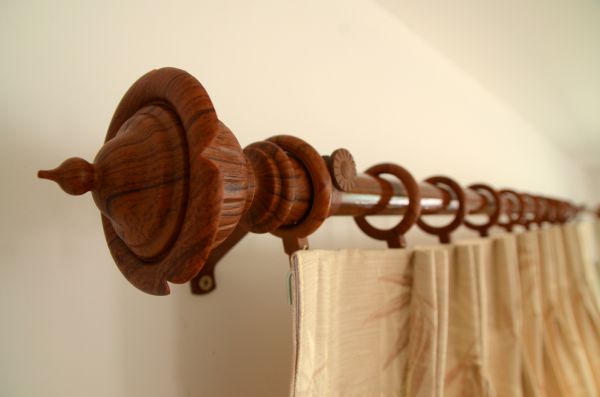 Cost of Curtain Rod Mounting in Mesquite