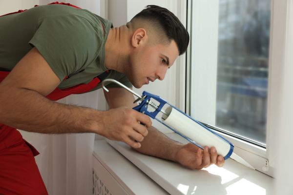 Cost of Window Caulking Repair in Mesquite