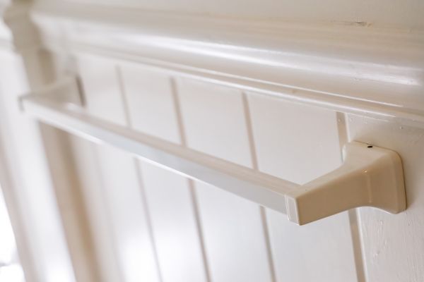 Cost of Towel Bar Installation in Mesquite