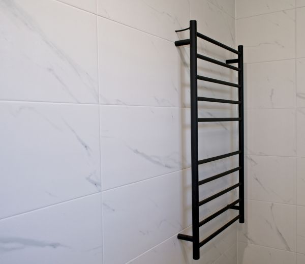 Cost of Towel Rack Installation in Mesquite